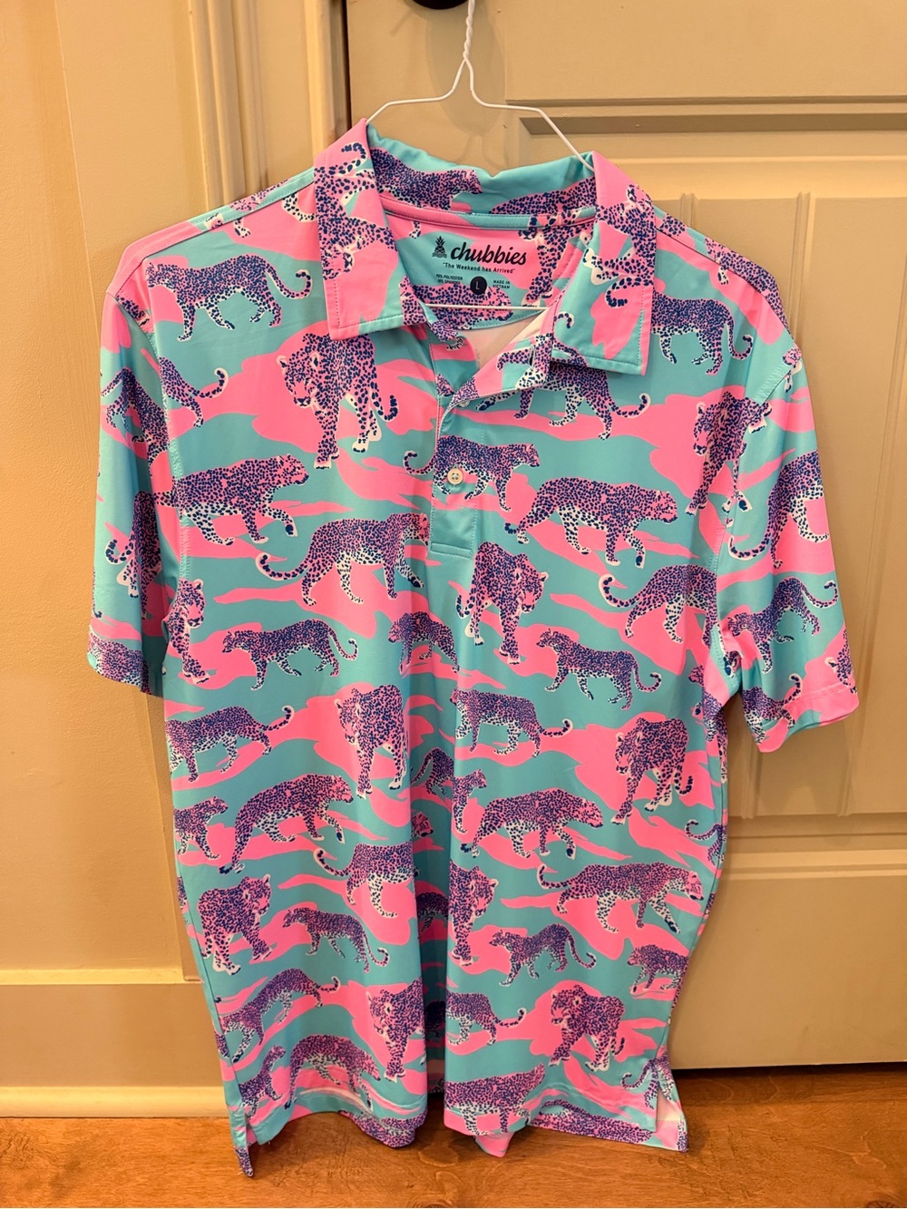 CHUBBIES Men Large Performance Polo Golf Shirt Casual Spring/Summer Pink Leopard